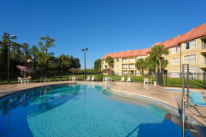 Parc Corniche Condominium Suites